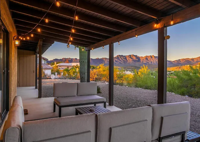 2 Homes - 7br Sleeps 18 - Pool - Amazing Mtn Views * Tucson